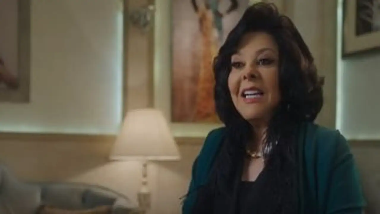 سر المكالمة.. تفاصيل مؤثرة أبكت إسعاد يونس في عيد ميلادها من عادل إمام